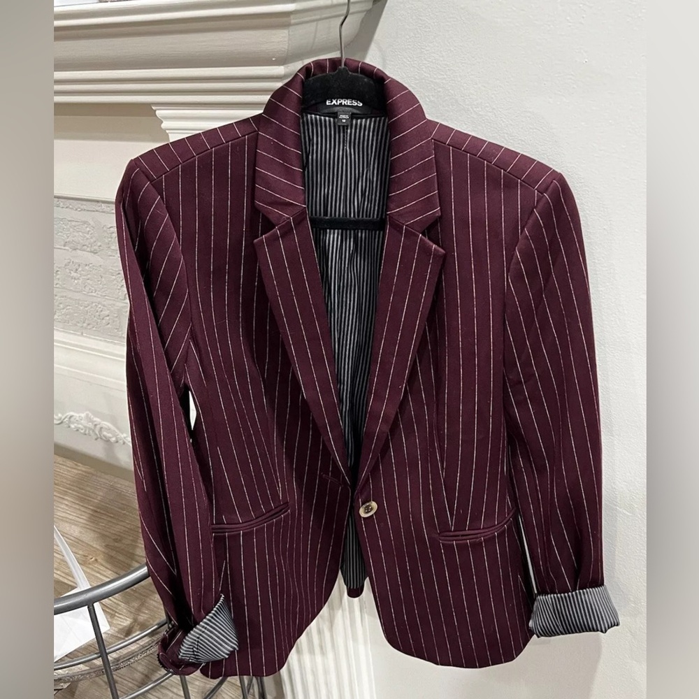 Women’s Express Blazer Size 10 Never Worn✨